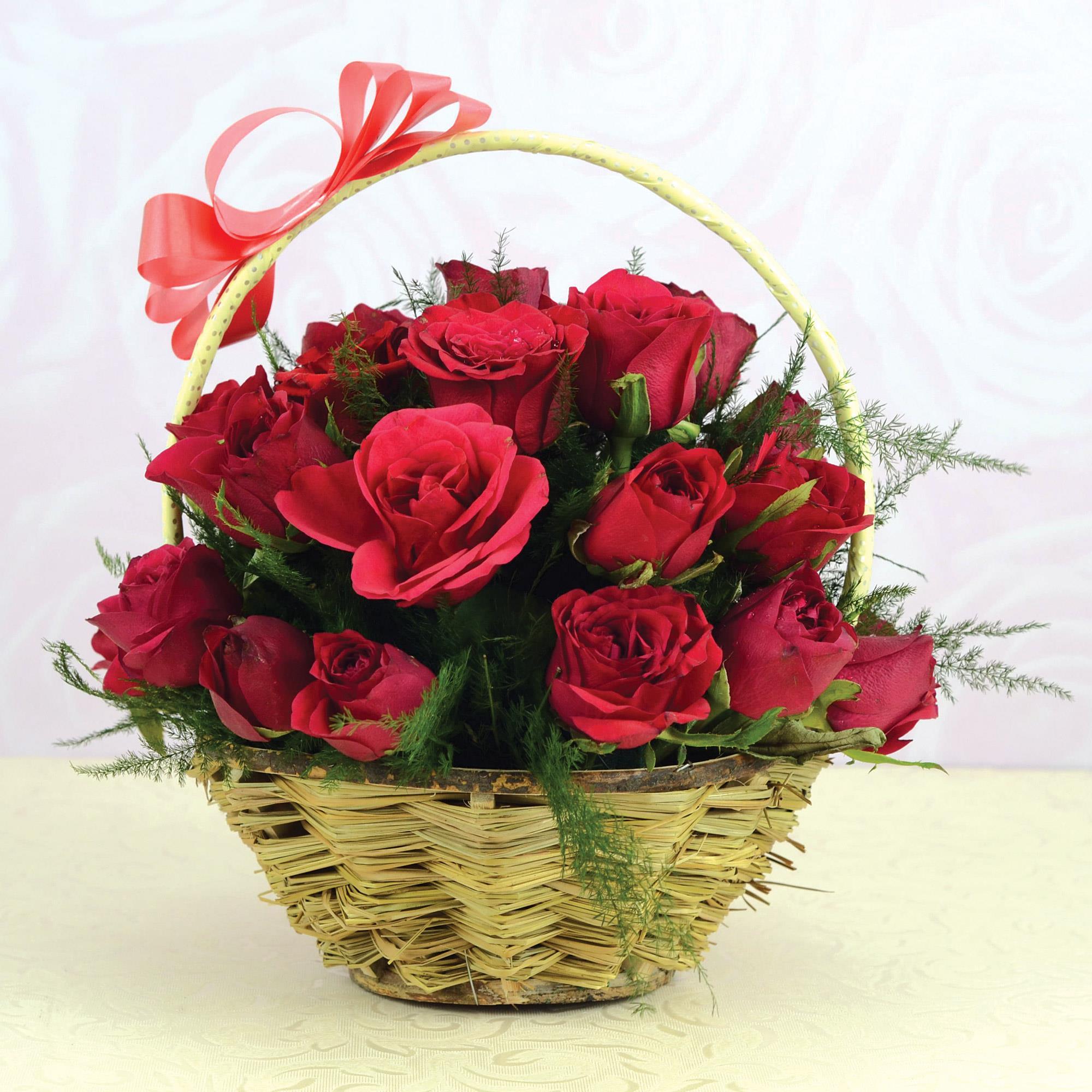 Magnificent Basket of Roses, Basket of Roses