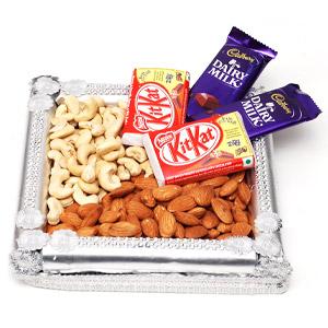 Dry Fruits & Chocolates Hamper