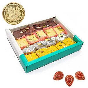 Sweets Treat - 1 kg with Diyas