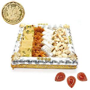 Lip-smacking Sweets with Diyas