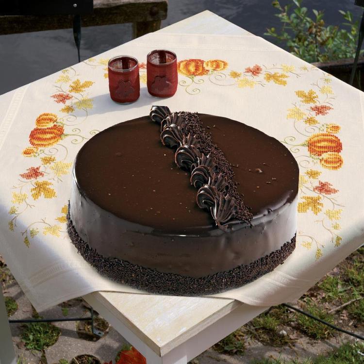 Chocolate Cake Taj - 1 Kg.