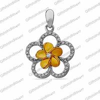 Beautiful Flower Diamond Pendant