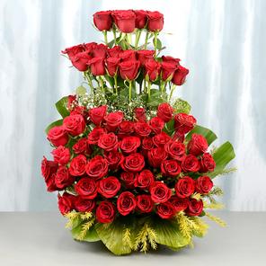 Roses in a 2 Feet Tall Basket Roses in a 2 Feet Tall Basket