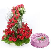 Strawberry Cake & Roses Basket