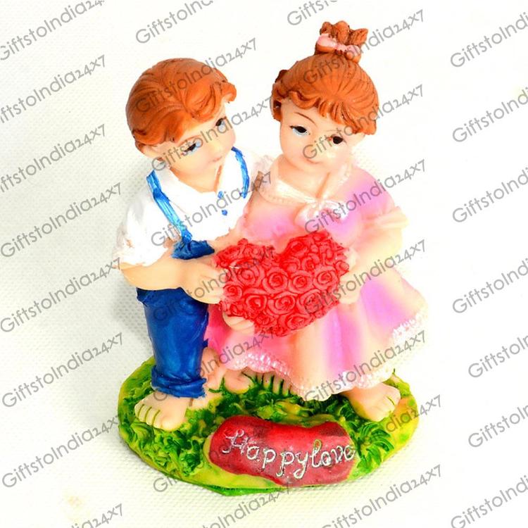 Endearing Show Piece