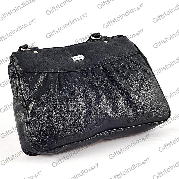 Beautiful Black Color Ladies Handbag