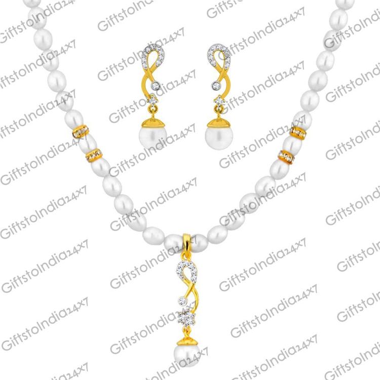 Sanya Pendent Set