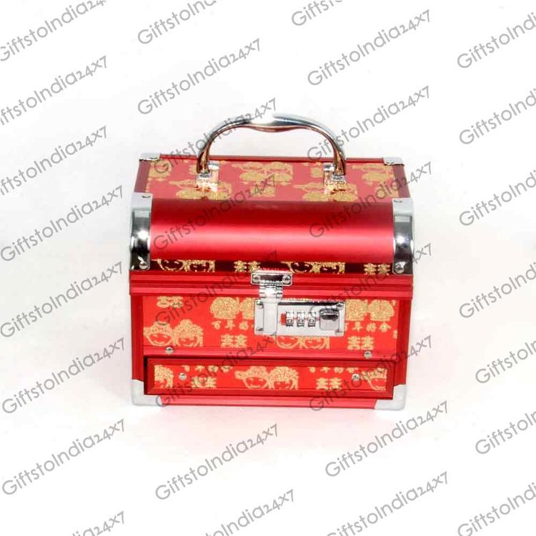 Red Jewellery and Accessory Box