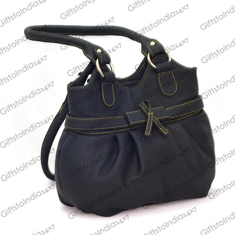 Attractive Trendy Black Ladies Handbag