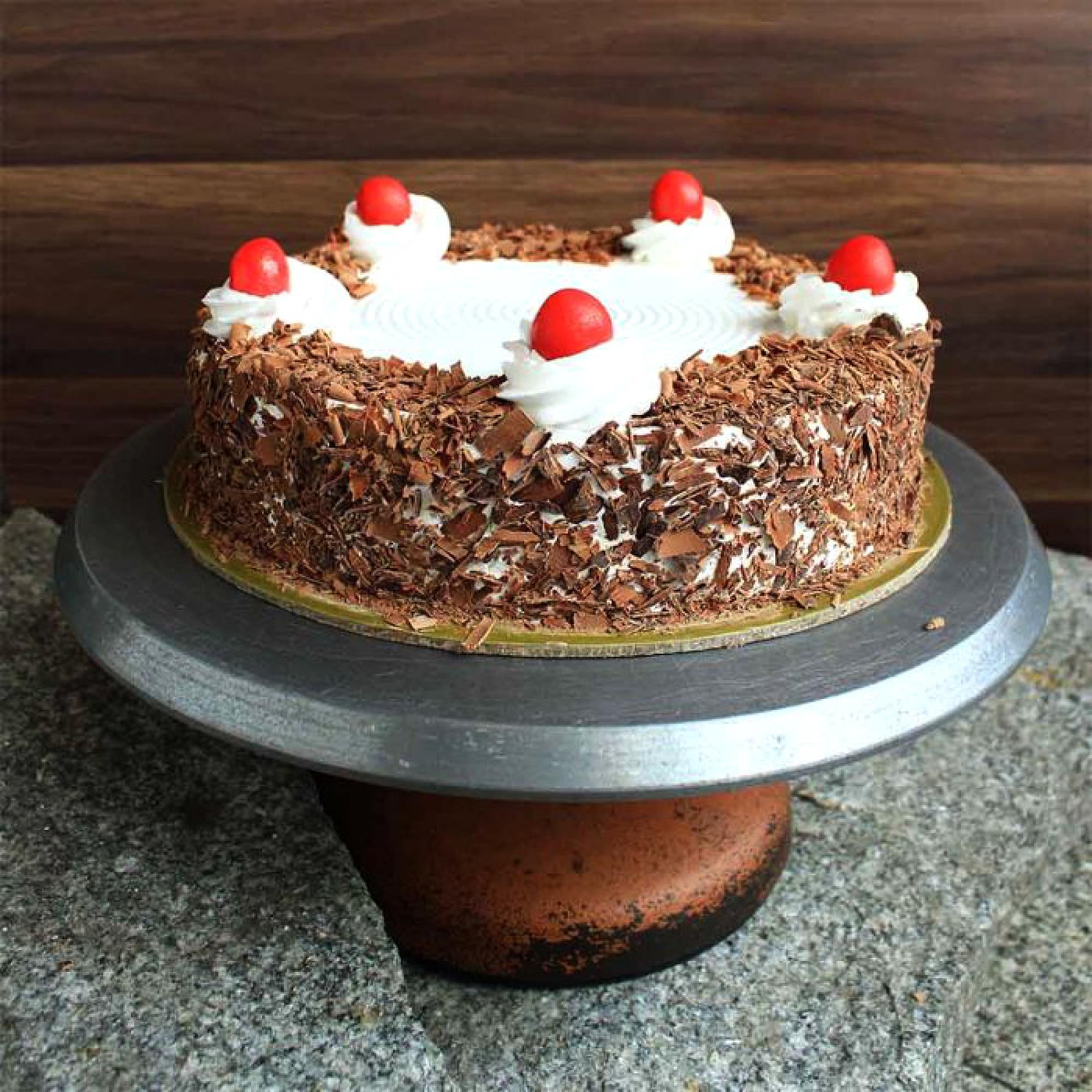 PINE GARDEN] Black Forest Cake | Shopee Singapore