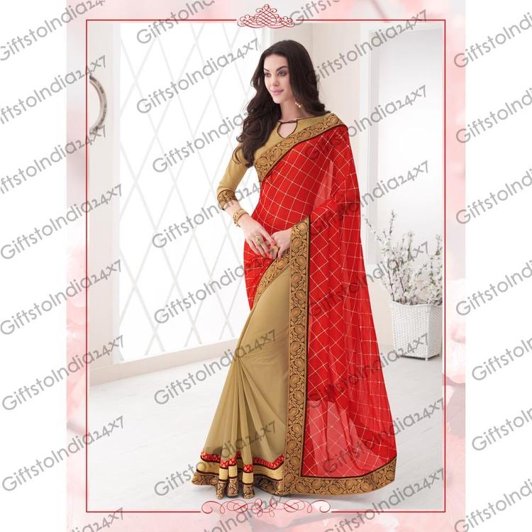 Printed Pallu Saree in Cream & Scarlet