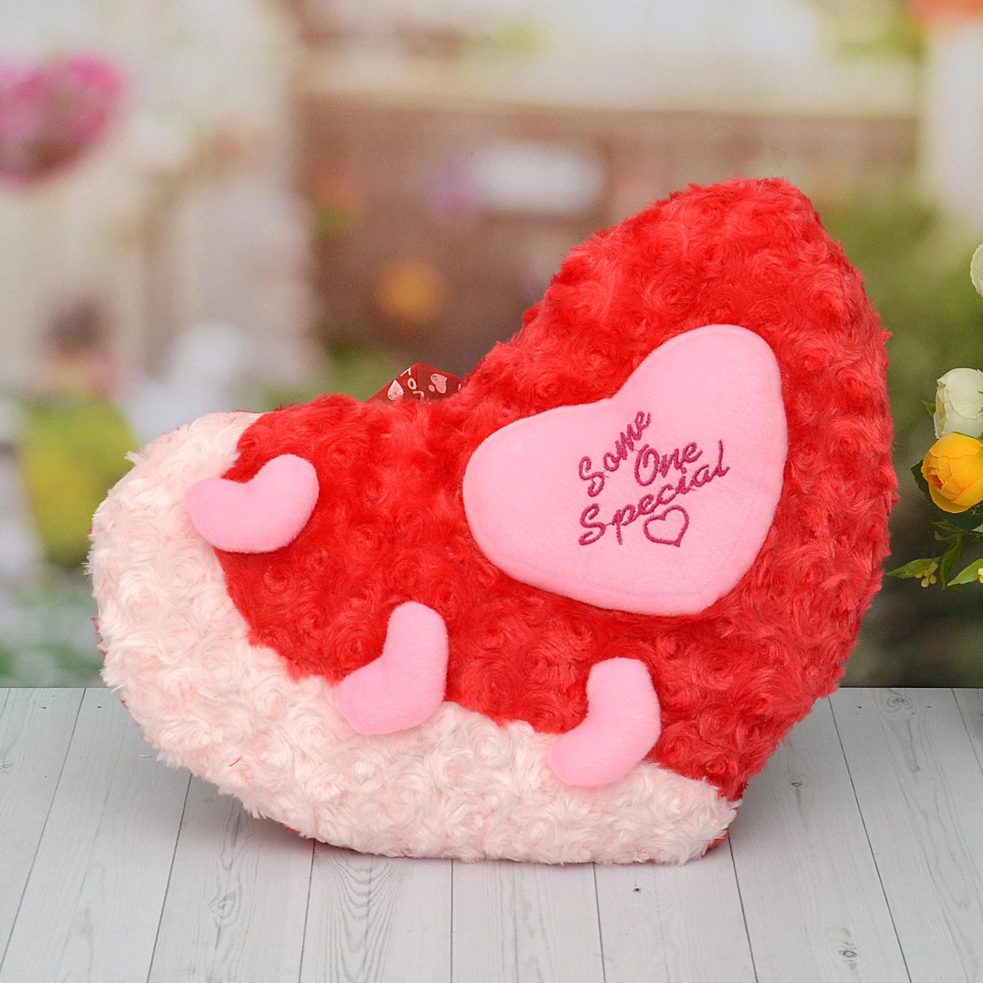 heart shaped soft pillow