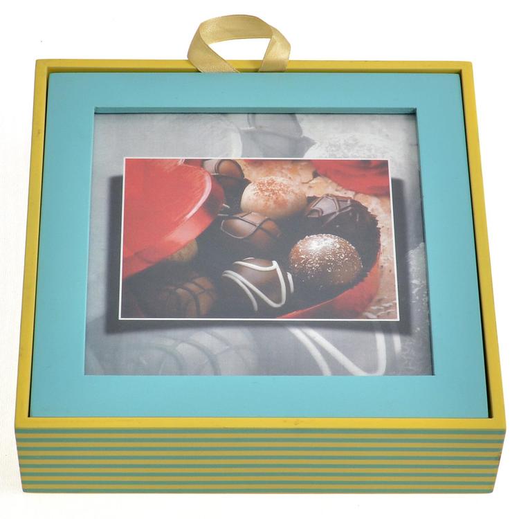 Yellow And Blue Picture Gift Box