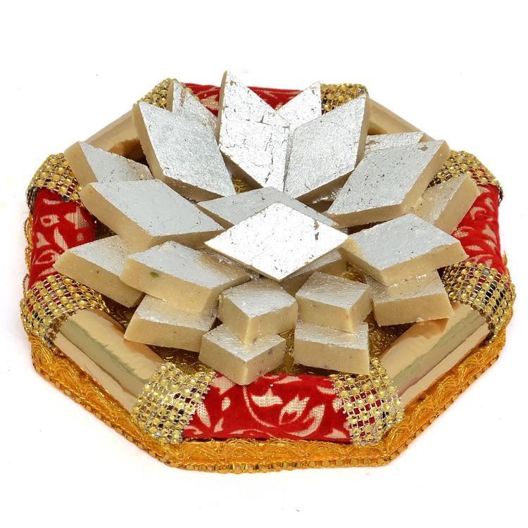 Kaju Barfi In Golden Red Tray