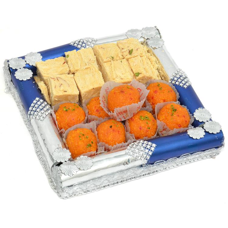 Motichoor Laddoo & Soan Papdi