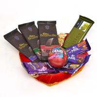 Tray of Mixed Chocolates with Gems Ball (Express)