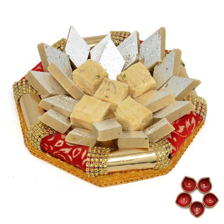Kaju Barfi, Sohan Papdi & Diya