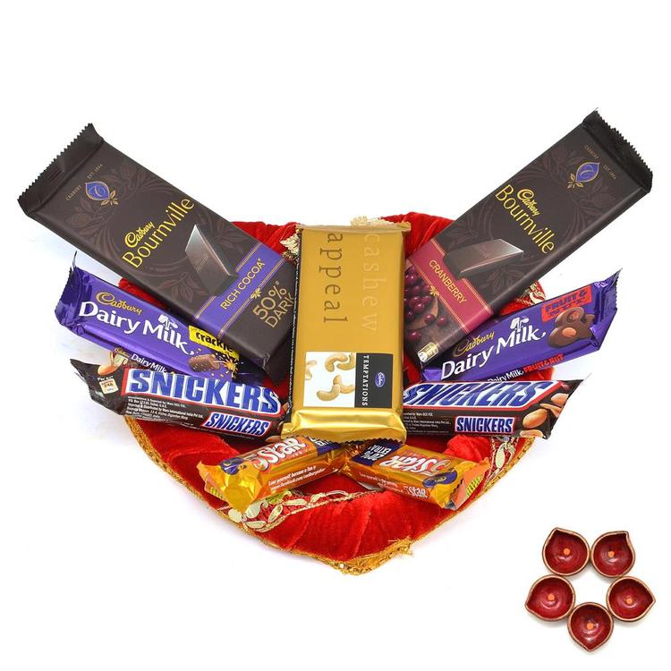 Mixed Delectables in Heart Tray, Diya