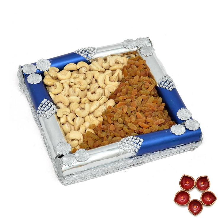 Kaju, Raisins & Diya Same Day