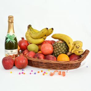 Mesmerising Basket & Fruit Champagne Mesmerising Basket & Fruit Champagne