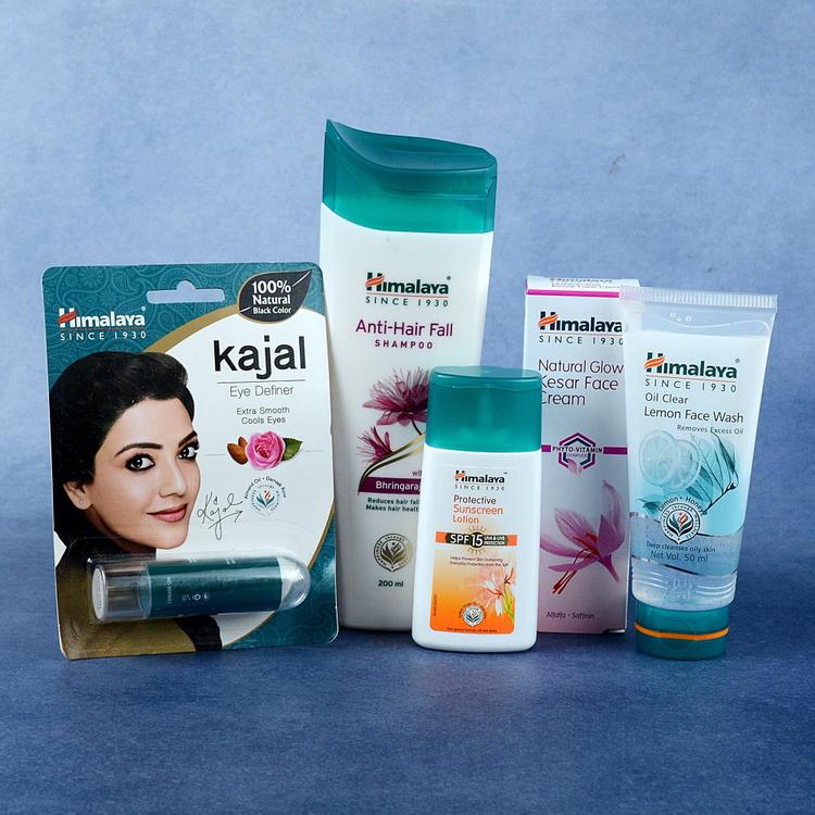 Heart winning Himalaya Hamper