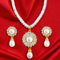 Royal Pearls Set