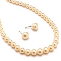 Single Line Pearl Necklace 2