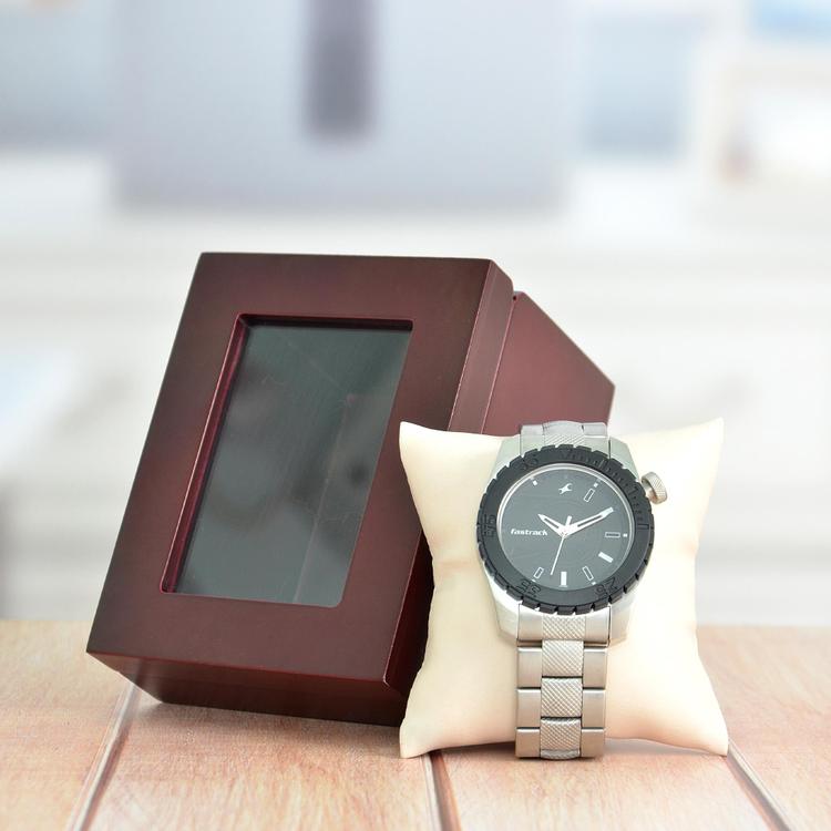 Fastrack Analog Black Dial Watch