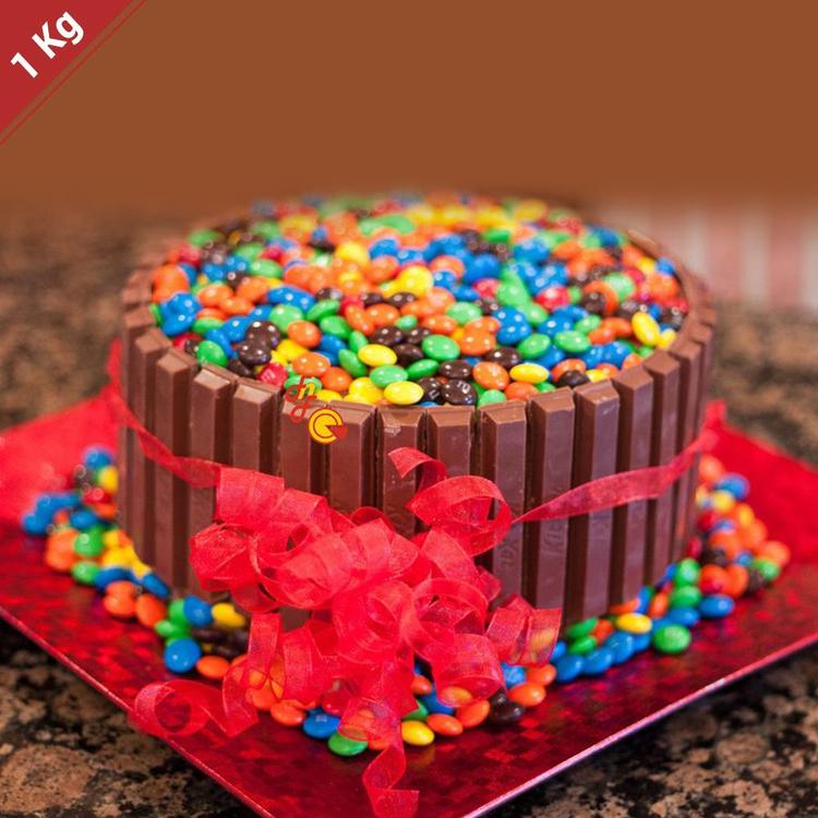 Kit Kat Cake from Fresh N Fresh - 1 Kg