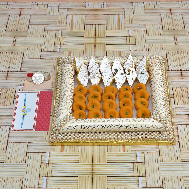 Kesaria Peda, Kaju Kesar Barfi Thali, Rakhi