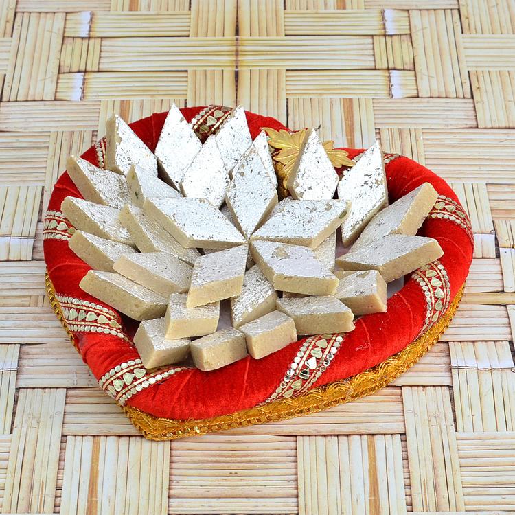 Sweets Thali - Kaju Barfi with Thali (Express Delivery)