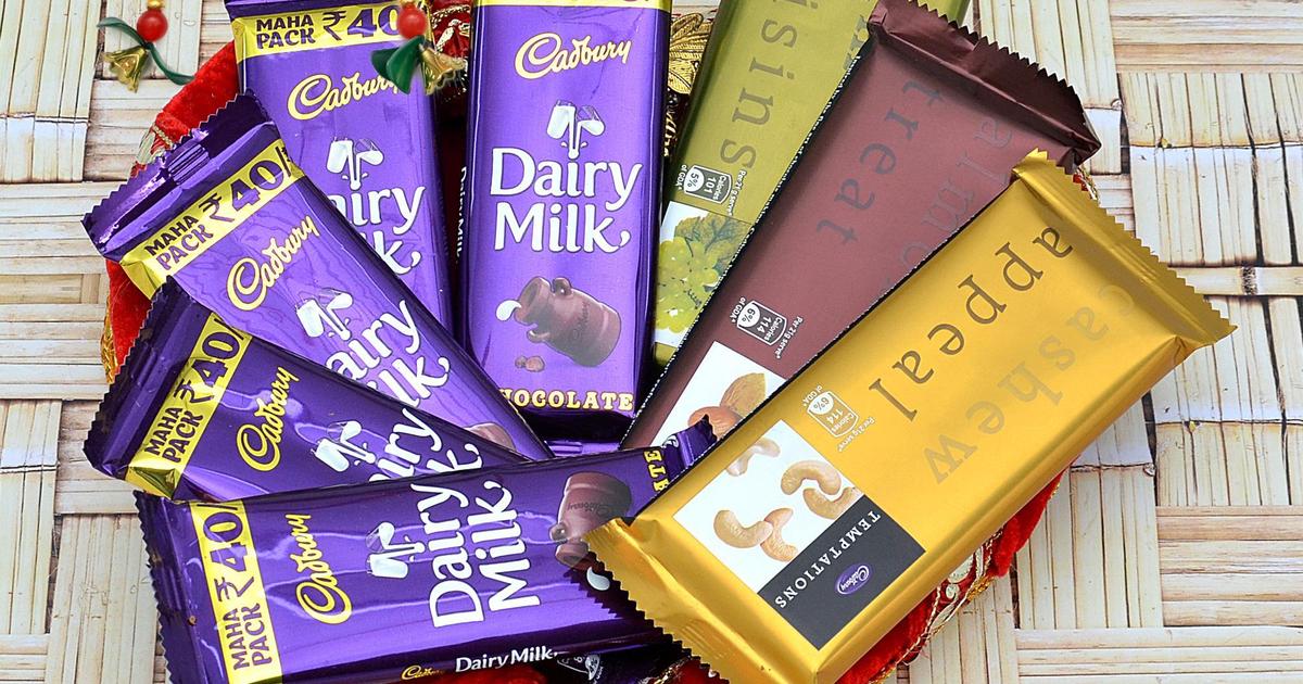 Temptation & Dairy Milk Chocoolates in Thali Diwali Gifts