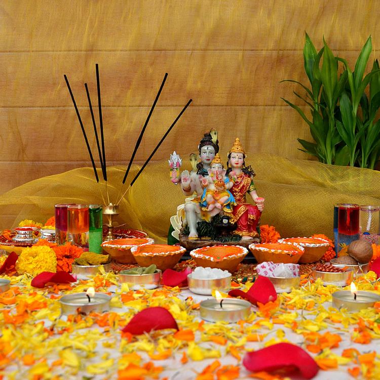 Shiv Pariwar Puja Hamper