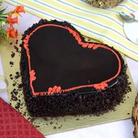 Heart Shaped Chocolate Cake - 1 Kg