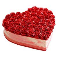 Roses & Strawberry Cake (Heart)