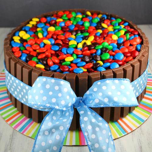 Kitkat with Gems Cake - 1 Kg.