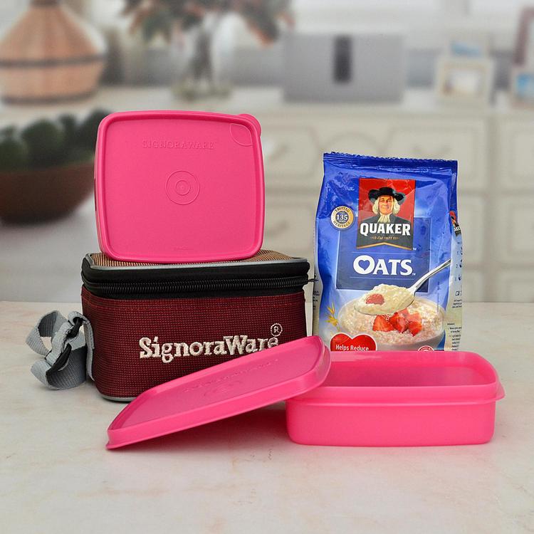Lunch Box with Oats