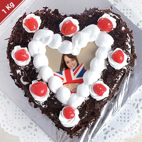 BF Photo Cake - 1 Kg. (Heart)