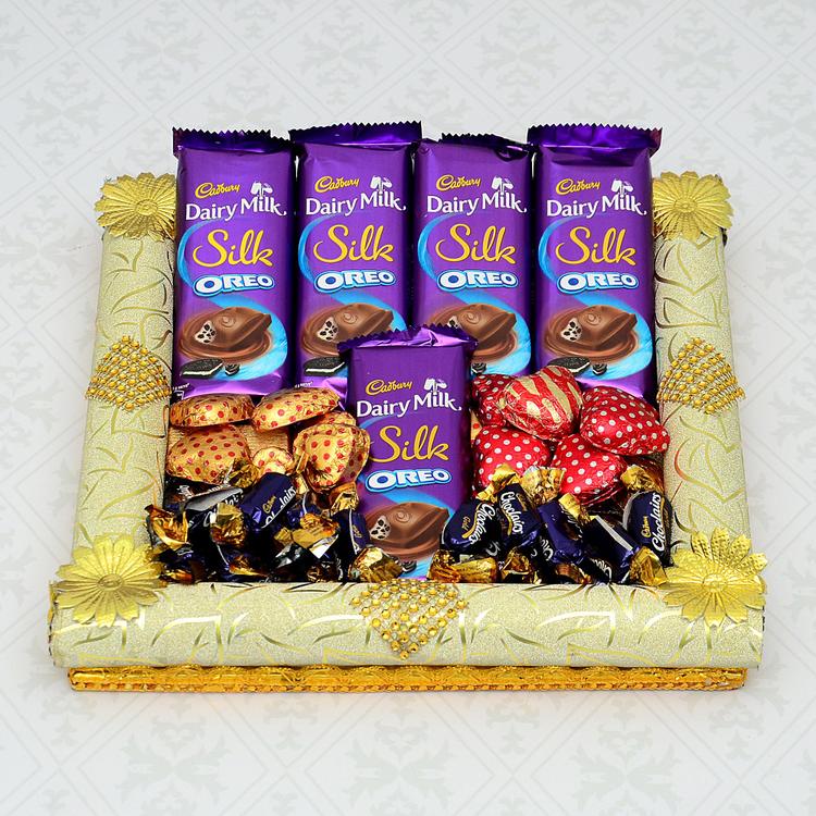 5 Pcs Silk Oreo & Chocolates