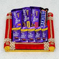 Dairy Milk & Snickers in Thali