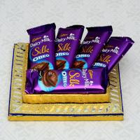 5 Pcs Dairy Milk Silk Oreo in a Thali