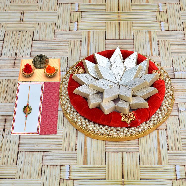 Rakhi Sweets Thali 500g Kaju Barfi, Rakhi
