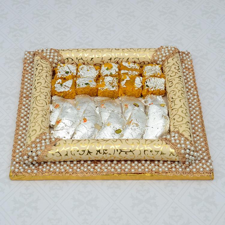 Sweets Thali - Kaju Gujia with Moti Park in a Thali