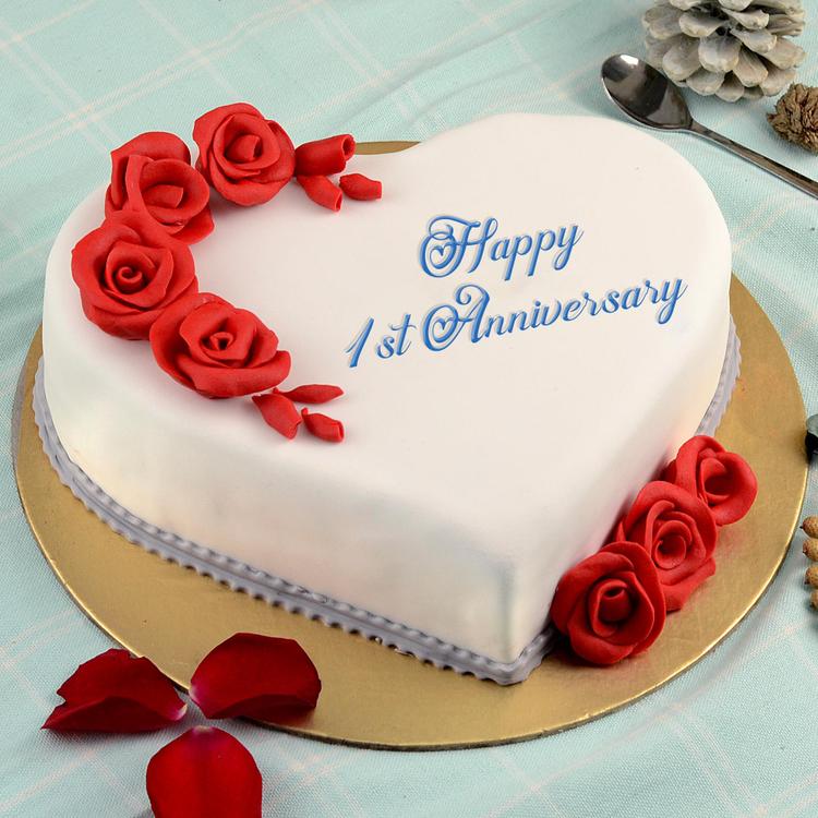 1st Anniversary Heart Fondant Cake