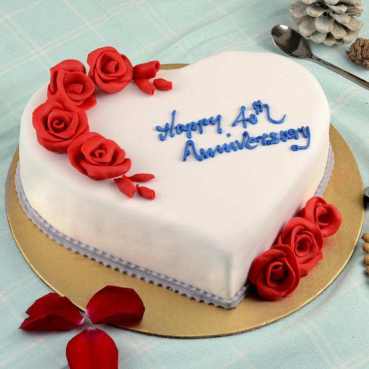 40th Ani Heart Shape Fondant Cake