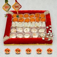 Laddoo with kaju Roll & Mawa Bati Diwali Thali