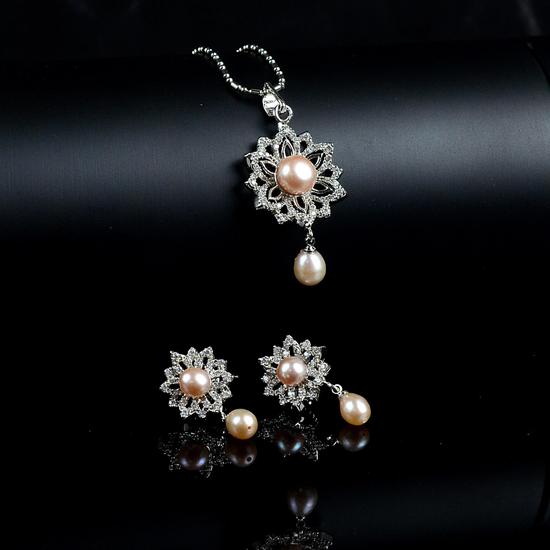 Flower Pendant Set