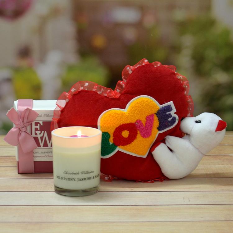 Scented Candle With Cute Love Teddy Hamper