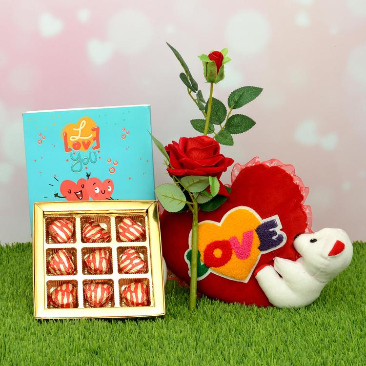 Chocolate & Love Teddy