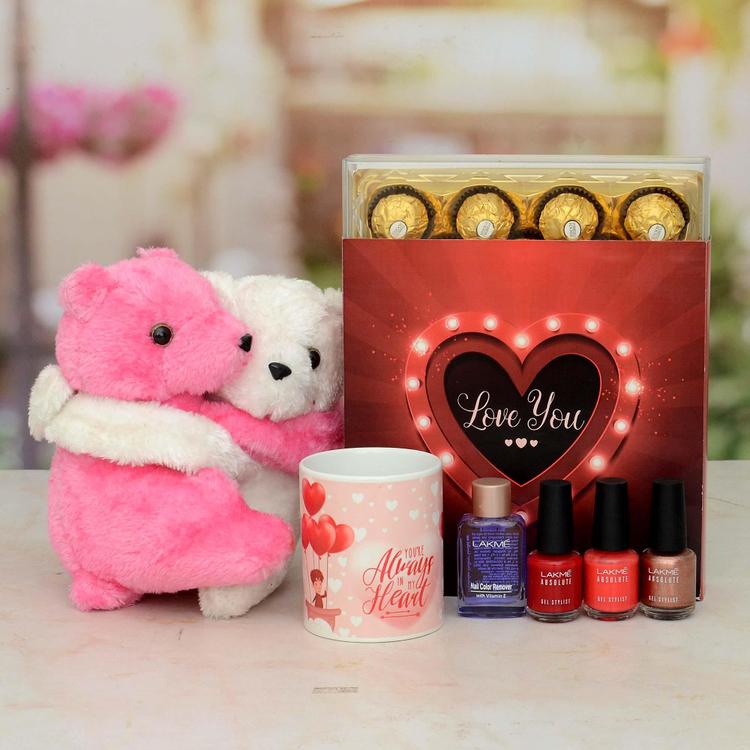 Cosmetics & Hug Teddy